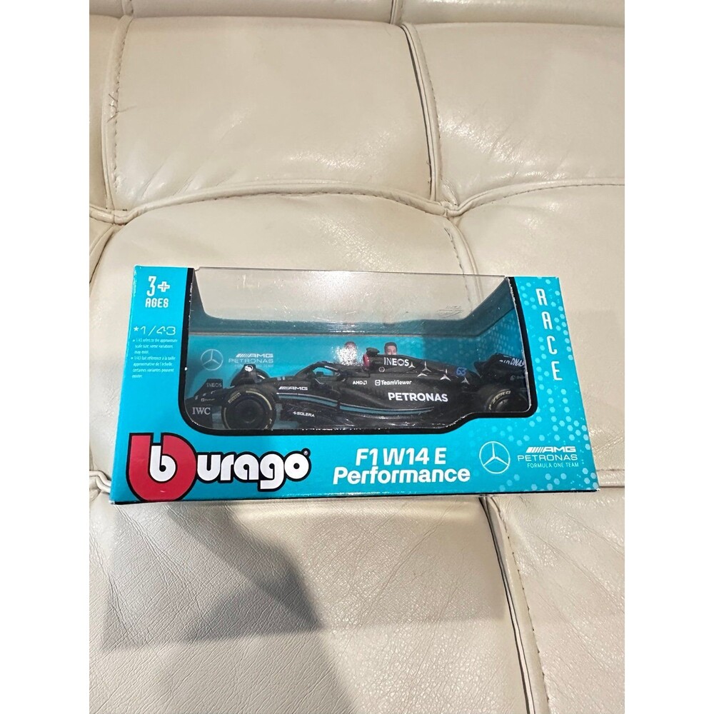 Bburago 1:43 scale die-cast model Mercedes-AMG F1 W14 E Performance racing car.